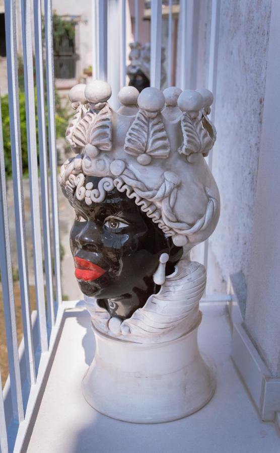 阿曼泰阿Dimora Cavour住宿加早餐旅馆 外观 照片